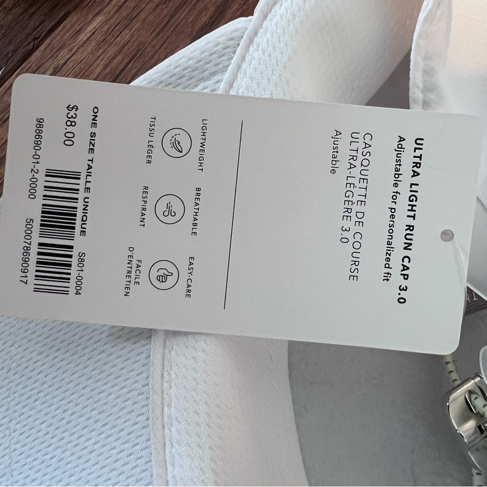NWT Athleta White Ultra Light Run Cap 3.0 - Picture 4 of 5